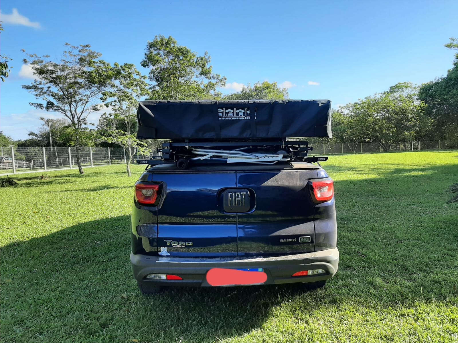 Barraca de teto e acessórios completos de campig