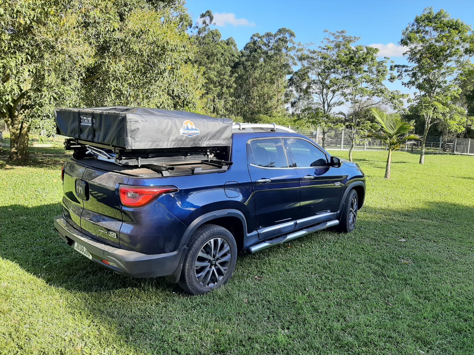 Barraca de teto e acessórios completos de campig