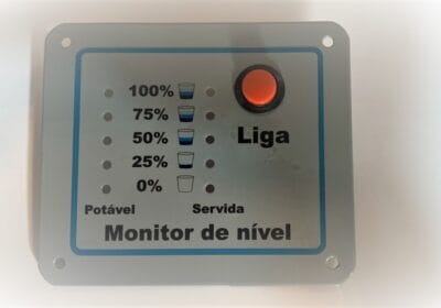 Painel-Duplo-Potavel-e-Servida