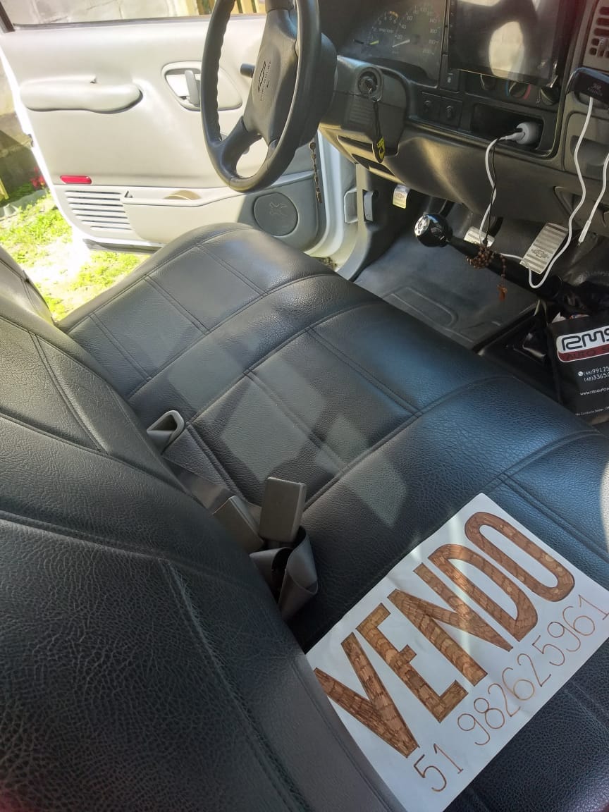 Linda Silverado 4.1 Gasolina