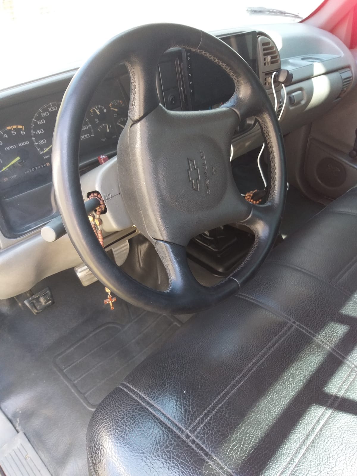 Linda Silverado 4.1 Gasolina