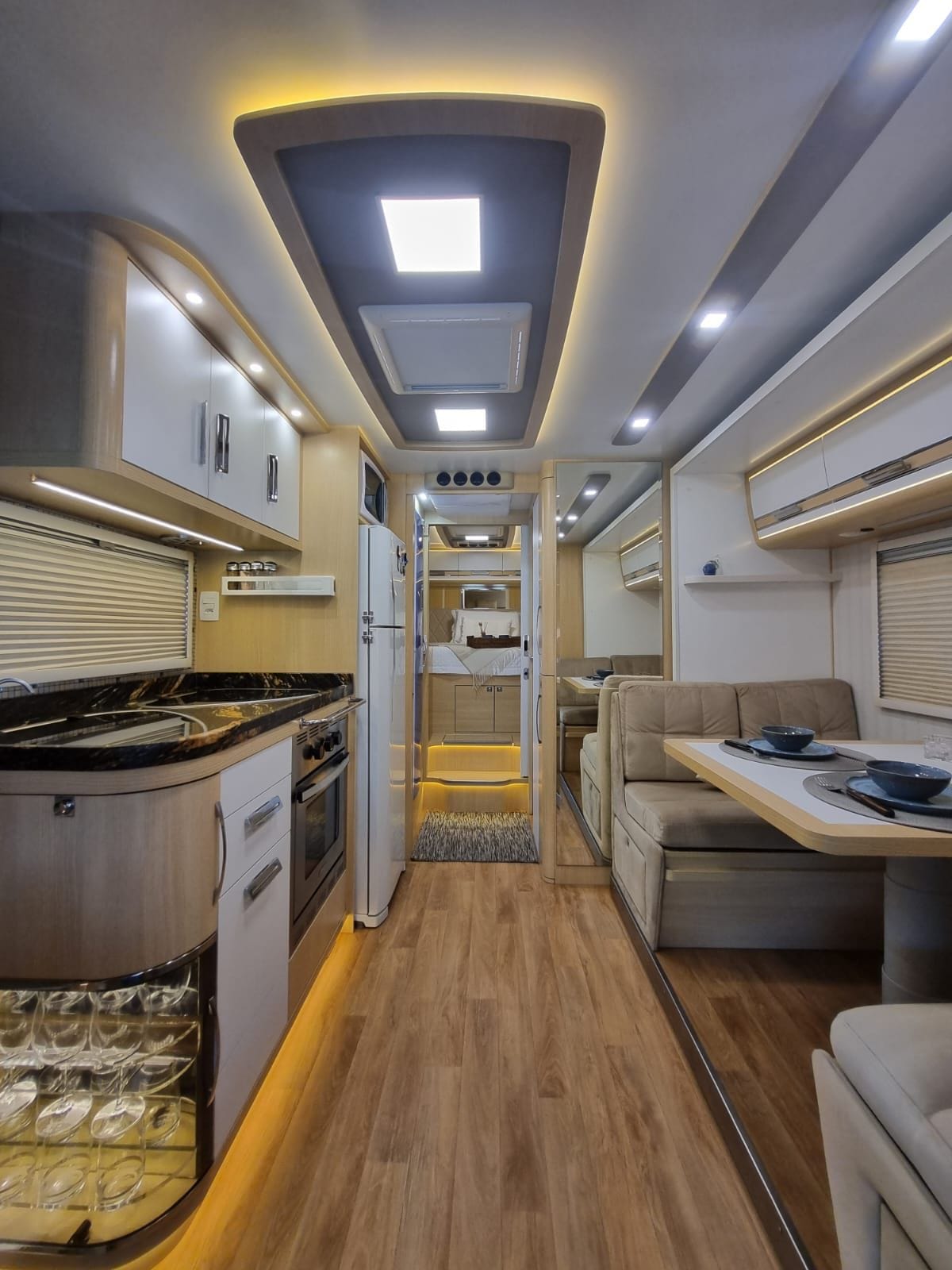 Motorhome Sprinter Luxuoso Completo