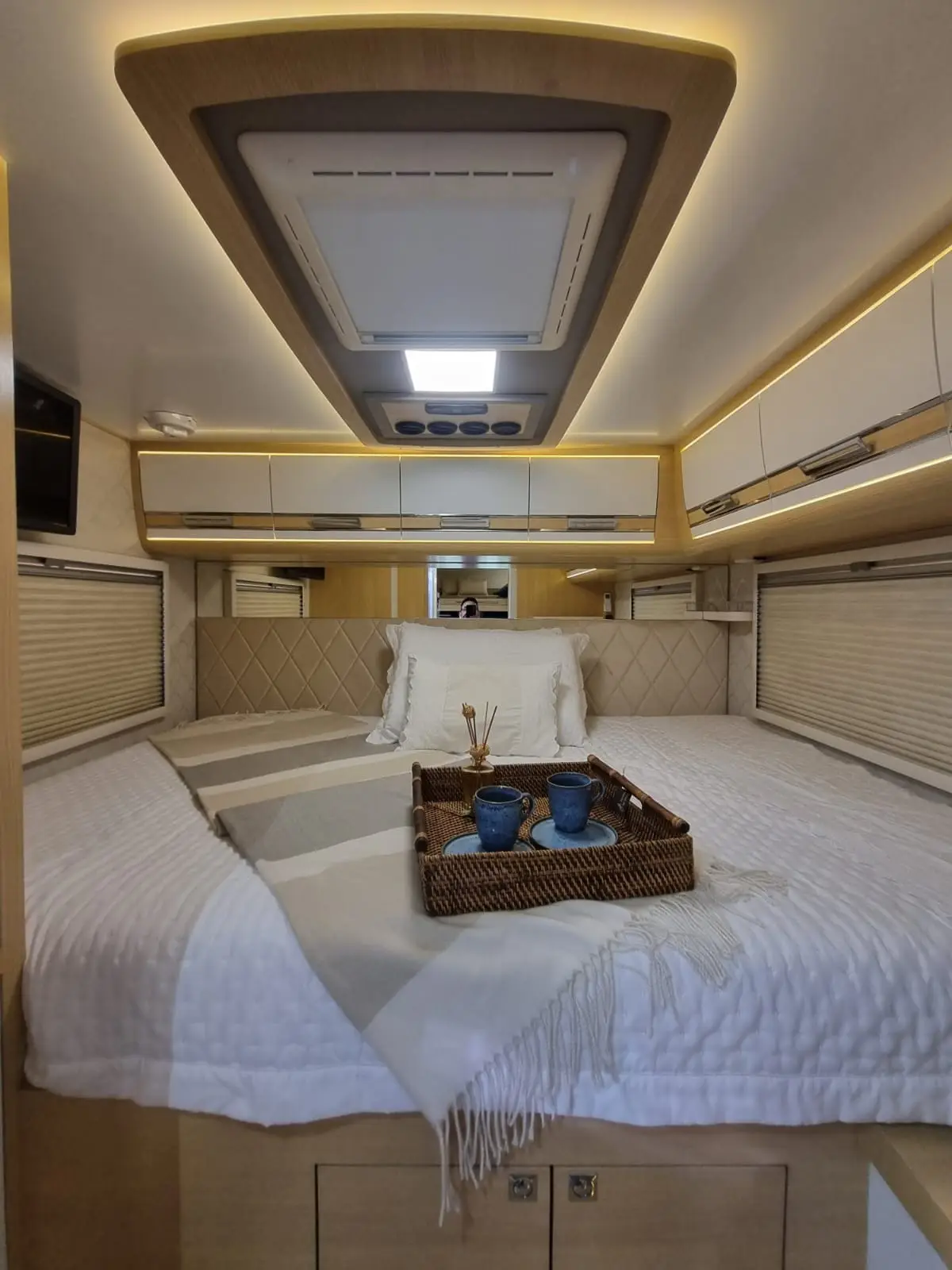 Motorhome Sprinter Luxuoso Completo