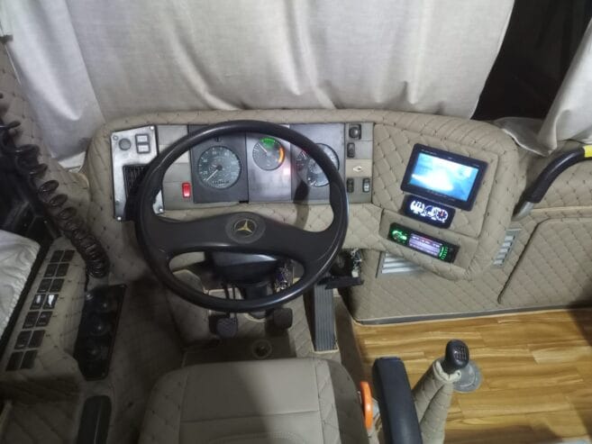 Vende Motorhome em estado perfeito