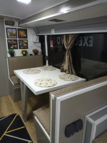 Vende Motorhome em estado perfeito