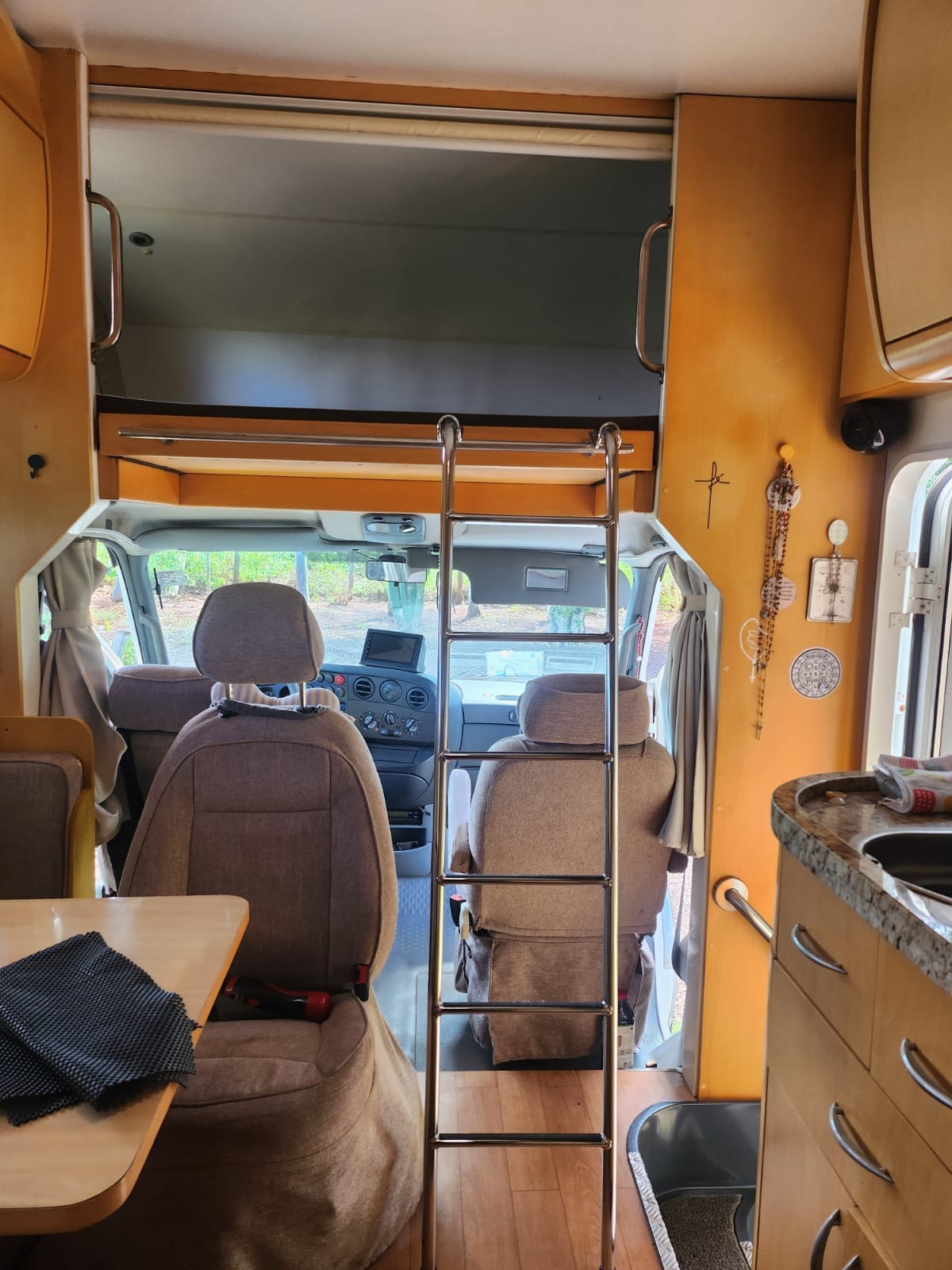 VENDO MOTORHOME SANTO INACIO 8.1 2010