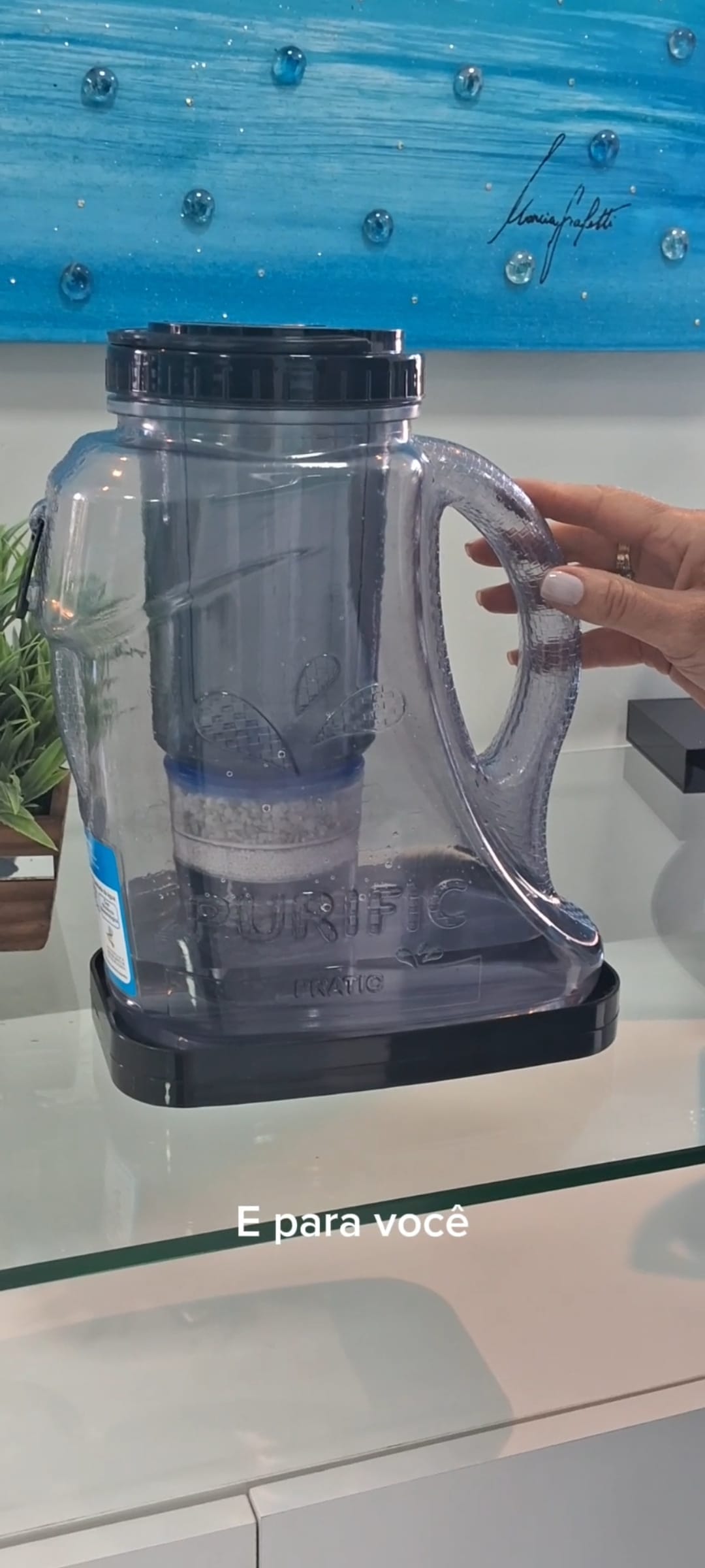 Jarra com filtro.Pratic