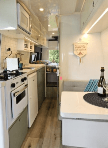 UMA MERCEDES PERFEITA PARA SUAS AVENTURAS!