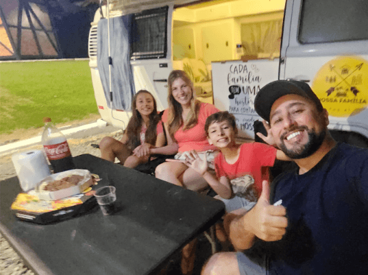 Campanha Ajude Nossa Família Por Ai