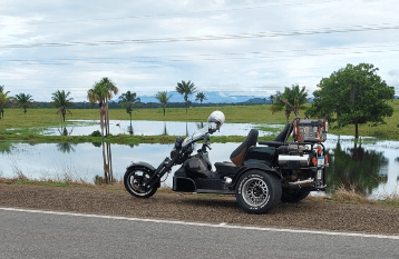 Vendo Um triciclo único para suas aventura