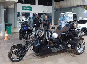 Vendo Um triciclo único para suas aventura